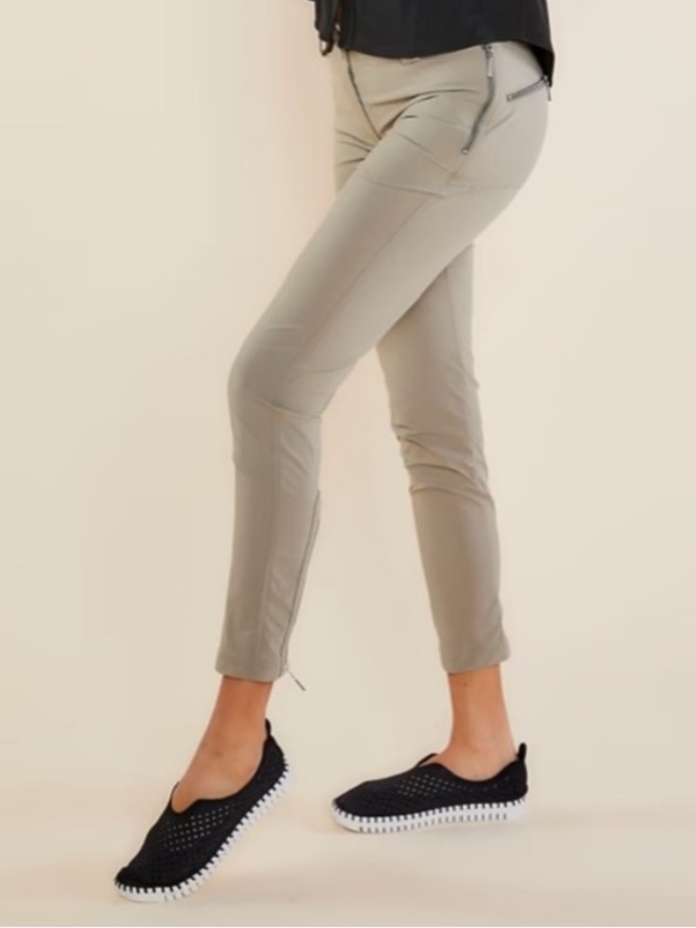 Anatomie Susan Skinny Ankle Pant Khaki Size Medium Ankle Zip Neutral